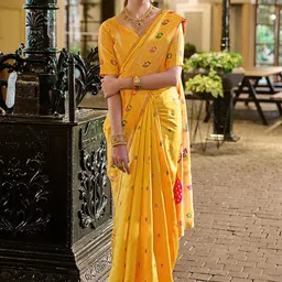 elora Ethnic Motifs Zari Woven Design Paithani Saree with Blouse image 2