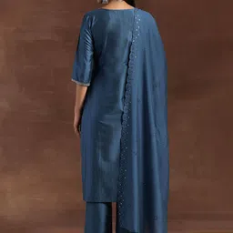 Gerua By Libas Floral Embroidered Straight Sequinned Kurta With Trousers & Dupatta image 5