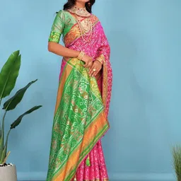 AKSH FASHION Pink Silk Blend Sarees-image-34