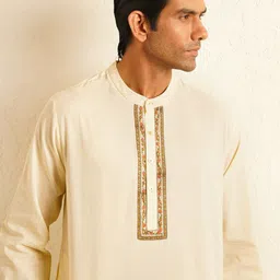 JAYPORE Men Regular Pure Cotton Kurta with Trousers image 5