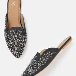 House of Pataudi Women Embellished Ethnic Mules-picture-31