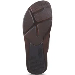 Metro Men's Brown Thong Sandals image 4
