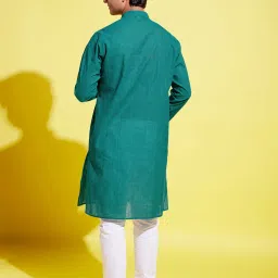 VASTRAMAY Boys Green Cotton Self KurtaSets image 3