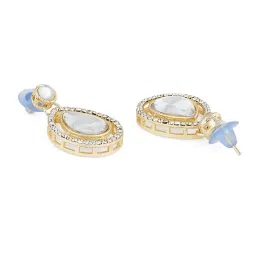 Zaveri Pearls Statement Gold Alloy Sets image 3