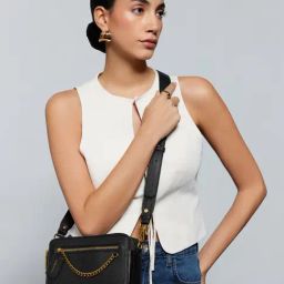 Miraggio Harbour Black Textured Medium Cross Body Bag-picture-38