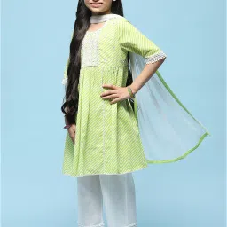 BIBA Girls Green & White Printed Kurta, Plazzos with Dupatta image 3