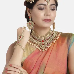 Peora Gold-Plated Kundan Bridal Choker Necklace Earrings Maangtikka Nathiya Hath Panja Jewellery Set image 3
