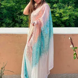 Saree Mall White Embellished Saree With Unstitched Blouse image 3