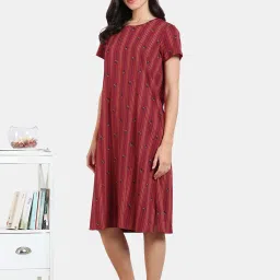 Zivame Maroon Printed Night Dress image 3