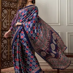 Saree Mall Navy Printed Sarees With Unstitched Blouse image 3