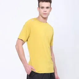Dida Yellow Polyster Regular Fit Solid T-Shirt image 3