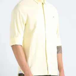 Tommy Hilfiger Yellow Tulip Cotton Regular Fit Shirt image 3