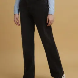 Forever 21 Black Cotton Mid Rise Jeans image 3