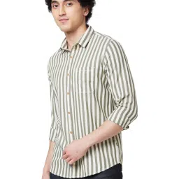 Spykar Green Cotton Regular Fit Striped Shirt image 3
