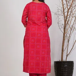 ANNAYEMA APPARELS Bandhani Printed V-Neck Gotta Patti Cotton Kurta With Trousers & Dupatta image 5