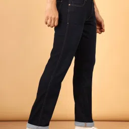 Wrangler Millard Dark Blue Regular Fit Lightly Washed Jeans image 3