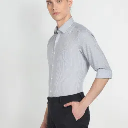 Arrow Grey Cotton Slim Fit Checks Shirt image 3