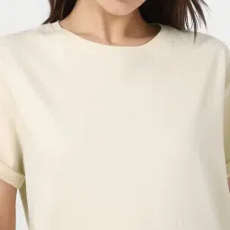 Bewakoof Beige Solid T-Shirt image 5