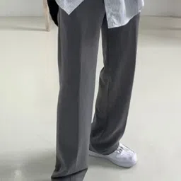 StyleCast x Revolte Men Loose Fit Pleated Trousers-image-83