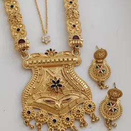 OM KRISHIV COLLECTION Women Gold-Plated Jewellery Set image 2