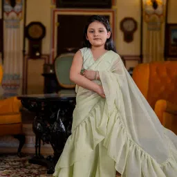 Cutiediva Girls Green Embellished Saree & Blouse Set image 3