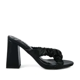 London Rag Women's Black Cross Strap Sandals-picture-18