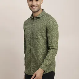 Turtle Dark Green Slim Fit Printed Shirt image 3