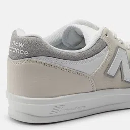 New Balance Men BB480 Colourblocked Everyday Sneakers image 4
