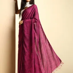 navyasa by liva Pink Woven Saree With Unstitched Blouse image 3