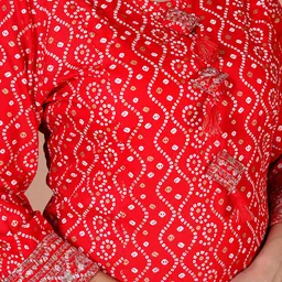 Doriyaan Bandhani Printed Round Neck Straight Kurta image 5