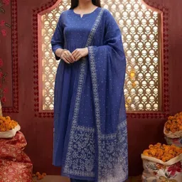 OZIA Women Ethnic Motifs Printed Tiered Pure Cotton Kurta with Trousers & With Dupatta image 3