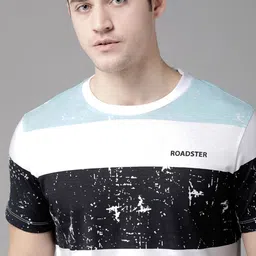 Roadster Men White & Black Pure Cotton Striped Round Neck T-shirt-picture-26