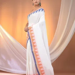 CHARUKRITI White Cotton Solid Saree With Unstitched Blouse image 3