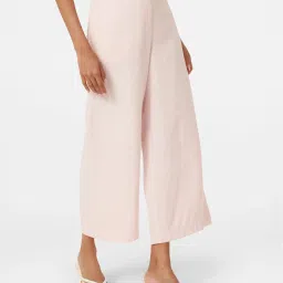 Forever New Cammi Petite Casual Culottes image 3