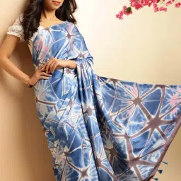 navyasa by liva Blue Printed Saree With Unstitched Blouse image 5