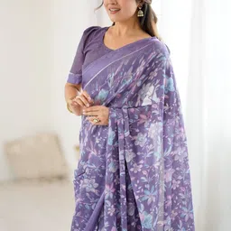 LeeliPeeri Designer Floral Printed Designer Saree image 2