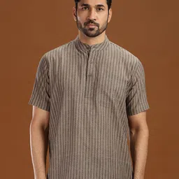 VIDYARTHI Men Thread Work Kurta-picture-26
