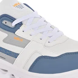 HRX by Hrithik Roshan Men Colourblocked Sneakers image 4
