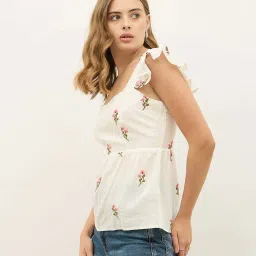 Styli Off White Cotton Regular Fit Embroidered Top image 3