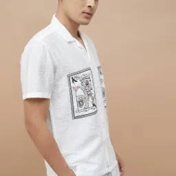 Code By Lifestyle Ecru Cotton Regular Fit Printed Shirt image 3