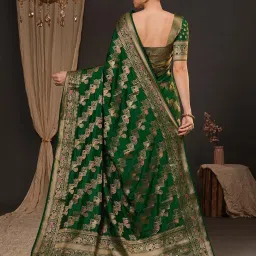 Saree Mall Green Silk Self Saree with Blouse Piece image 3