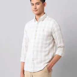 U.S. Polo Assn. Denim Co. White & Beige Cotton Regular Fit Chequered Shirt image 3