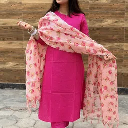 DIVASTRI Striped Keyhole Neck Kurta With Trousers & Dupatta-image-0