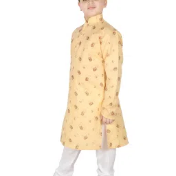SG Yuvraj Kids Light Yellow & White Printed Full Sleeves Kurta with Pyjamas image 3