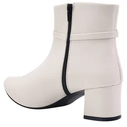 Shoetopia Chain Detailed Zip Closure Ankle Boots - Cream image 3