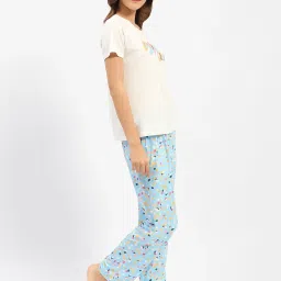 MADAME M Secret Cream & Blue Graphic Print T-Shirt With Pyjamas image 3