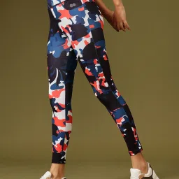 Clovia Blue & Black Camouflage Sports Tights image 3