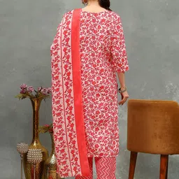 Meena Bazaar Floral Printed Round Neck Kurta With Trousers & Dupatta image 4