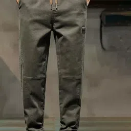 The Roadster Lifestyle Co Men Straight Fit Mid-Rise Cargo Joggers-image-14