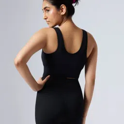 Feier Onyx Black Solid Flexrib Low-Back Cropped Tank image 2
